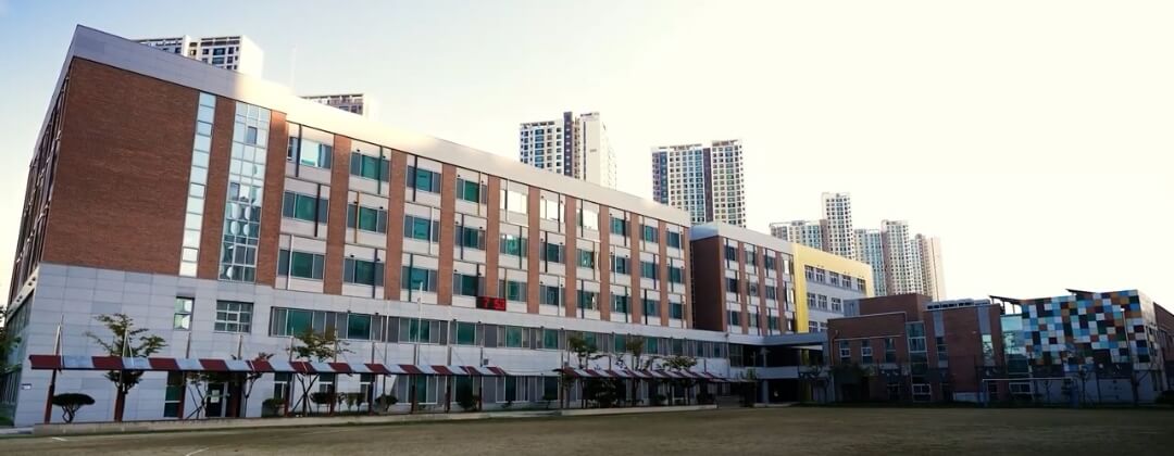 Handeulmulbit Elementary School 
